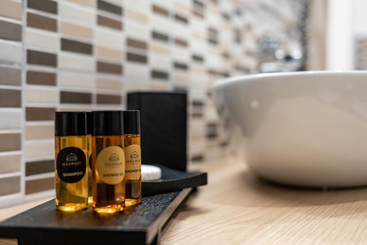 Maximum Suite & Spa Palermo Bagian luar foto