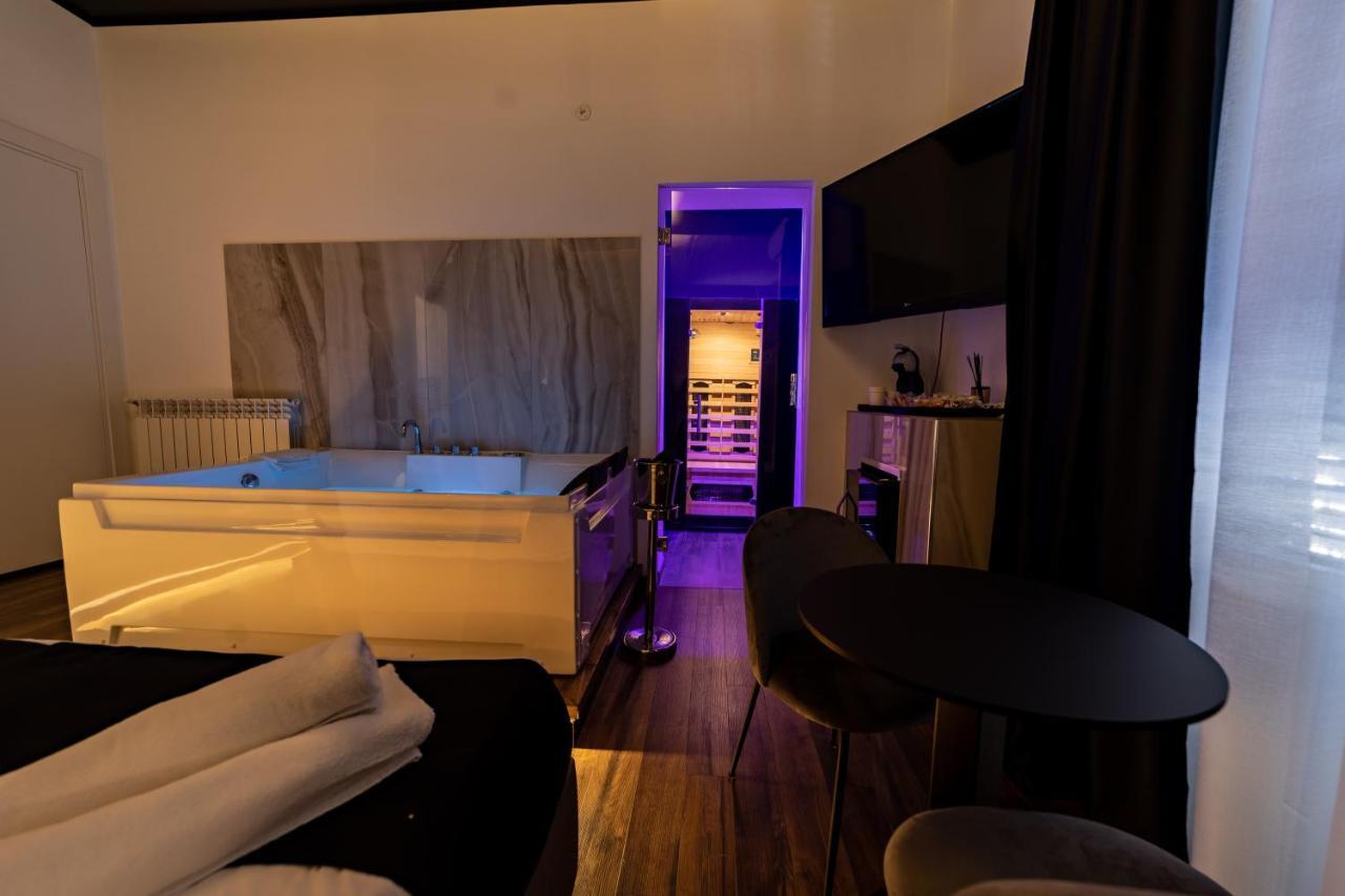 Maximum Suite & Spa Palermo Bagian luar foto