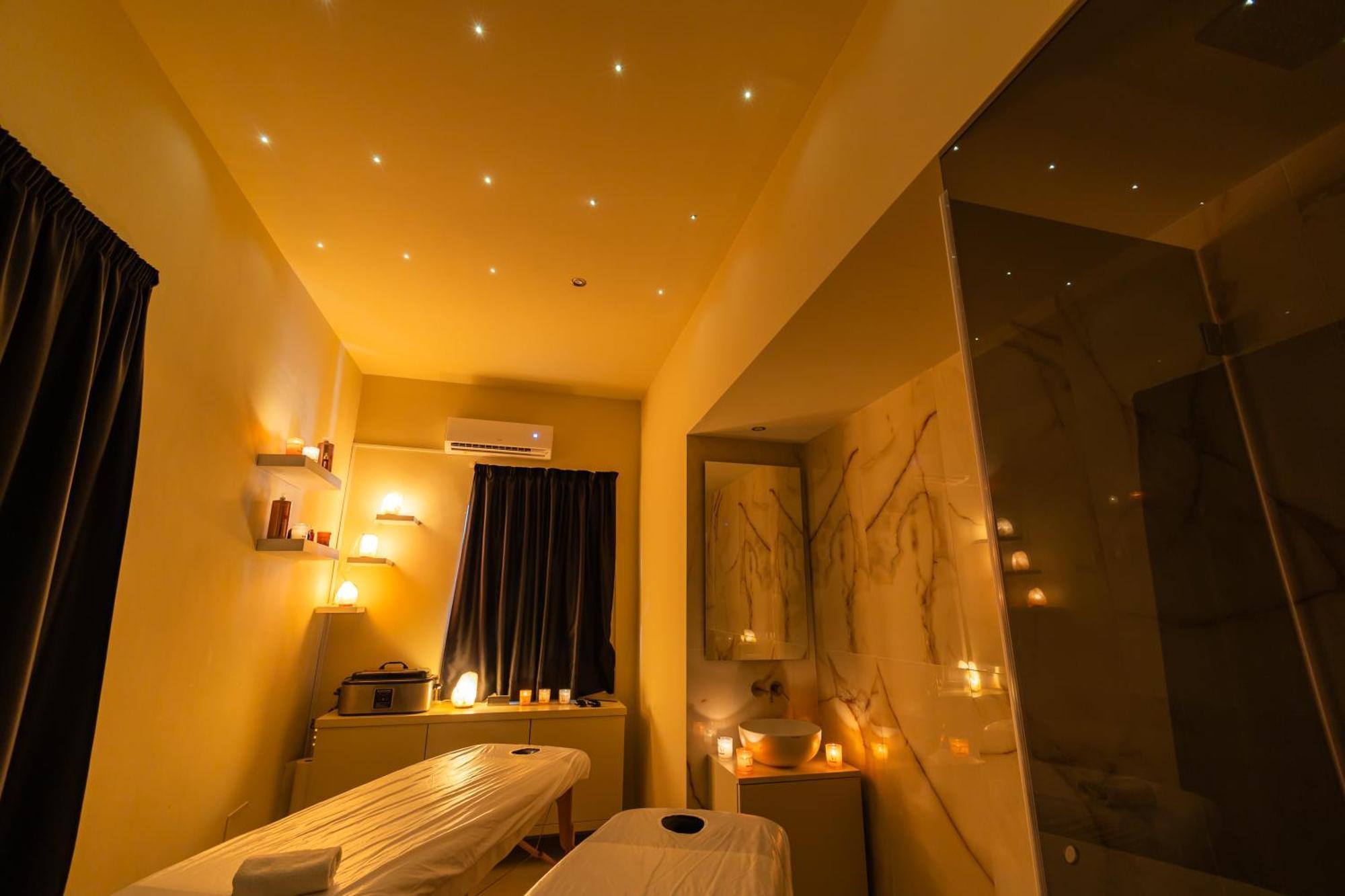 Maximum Suite & Spa Palermo Bagian luar foto